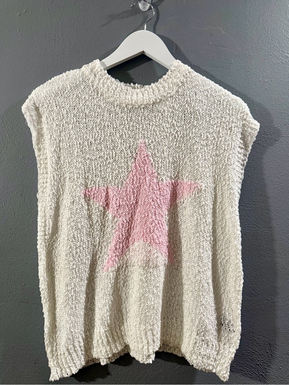 NWOT. POL Cream Knit Sleeveless Sweater with Pink Star